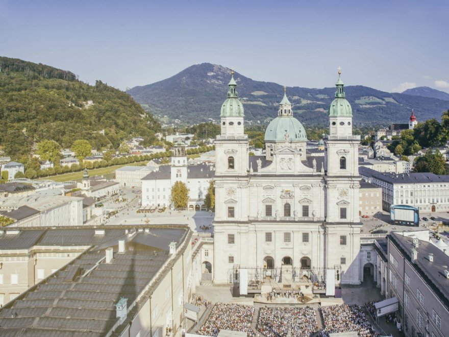 Domplatz Salzburg © SF/Neumayr/Leo