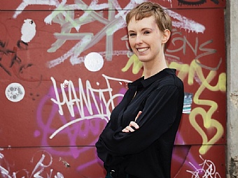 Sonja Pikart - Halb Mensch