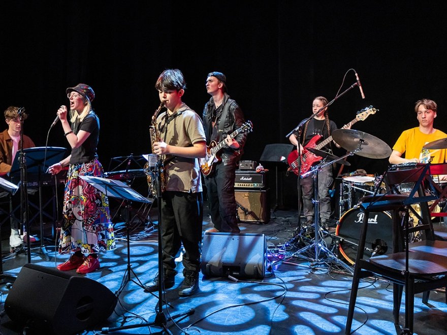 Musikum - m*PopNight &copy; OVAL