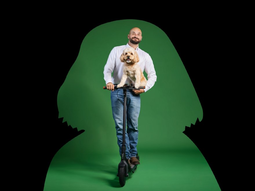 Hundeflo - Sitz! Platz! Cockerdoodle - Jetzt übernehmen die Hunde. © Oval